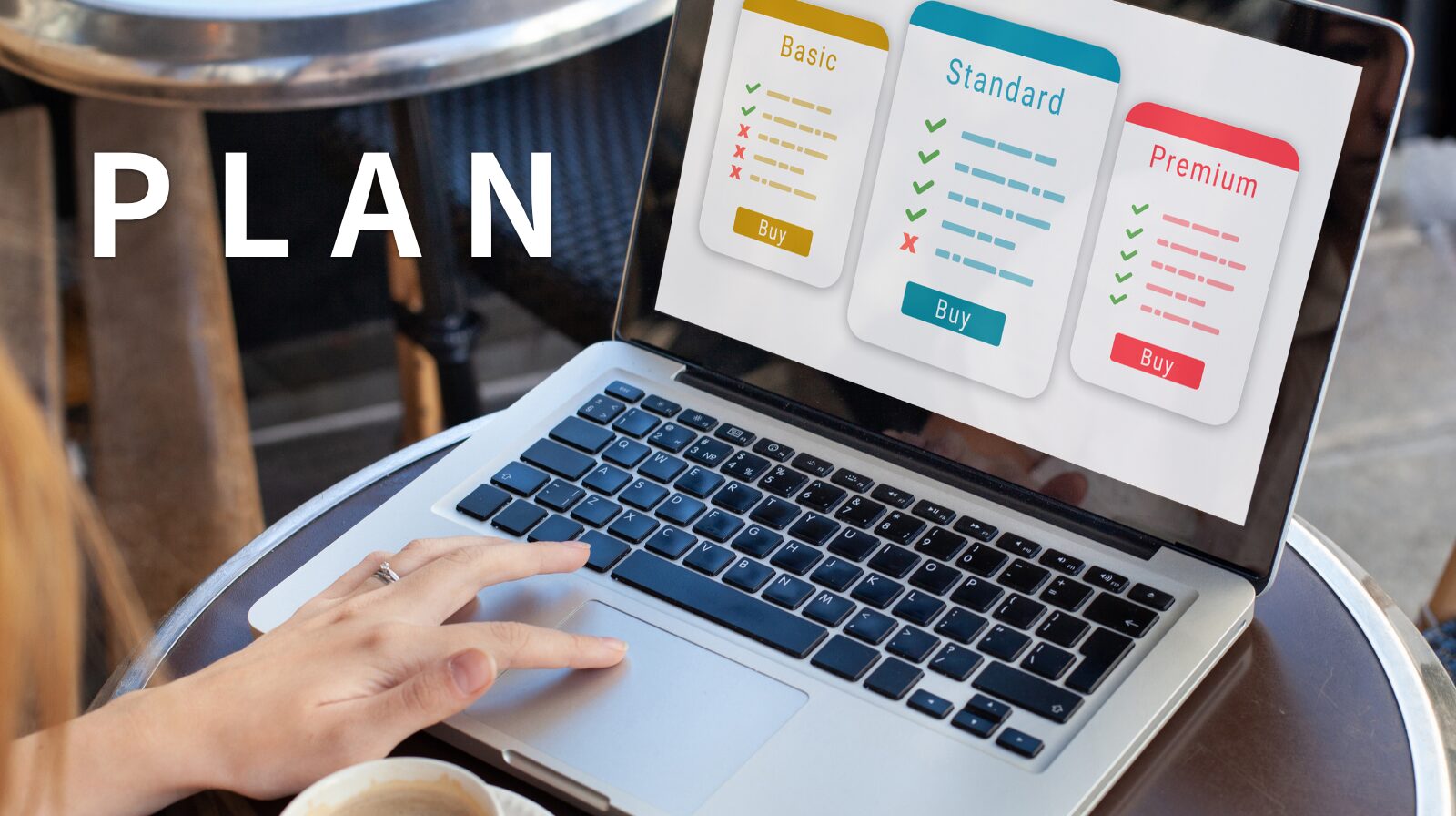 パソコンの画面にプラン一覧が表示されている画像